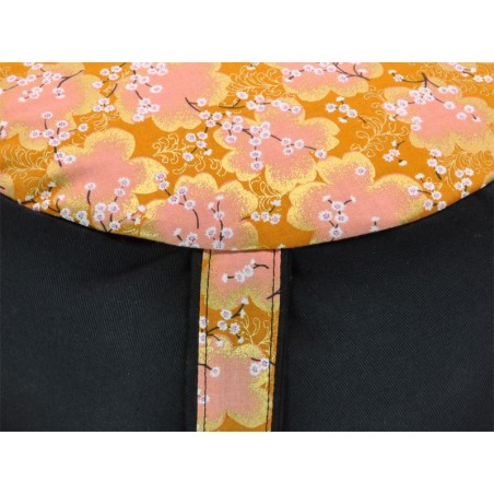 Zafu épeautre bio fleur d'or sur safran, noir, tissu japonais